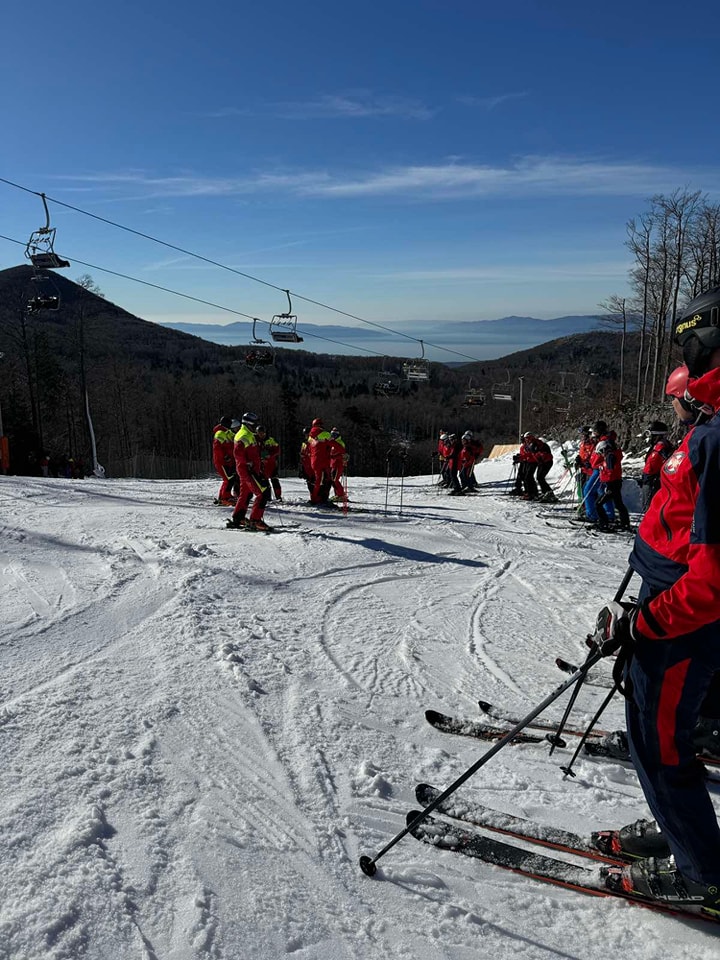 Pročitajte više o članku Tečaj skijanja